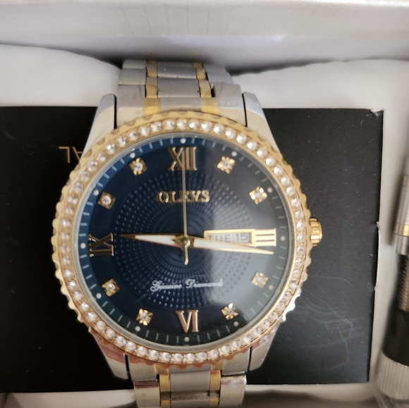 Men's Olevs Watch In Box - Picture 5 of 8